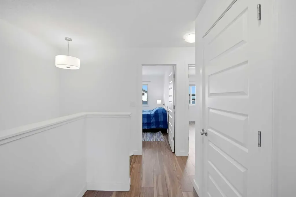 78 Belvedere Avenue SE Calgary AB T2A7G5