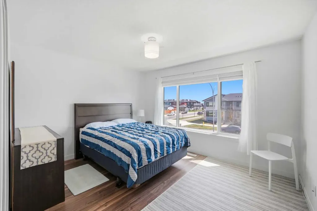 78 Belvedere Avenue SE Calgary AB T2A7G5
