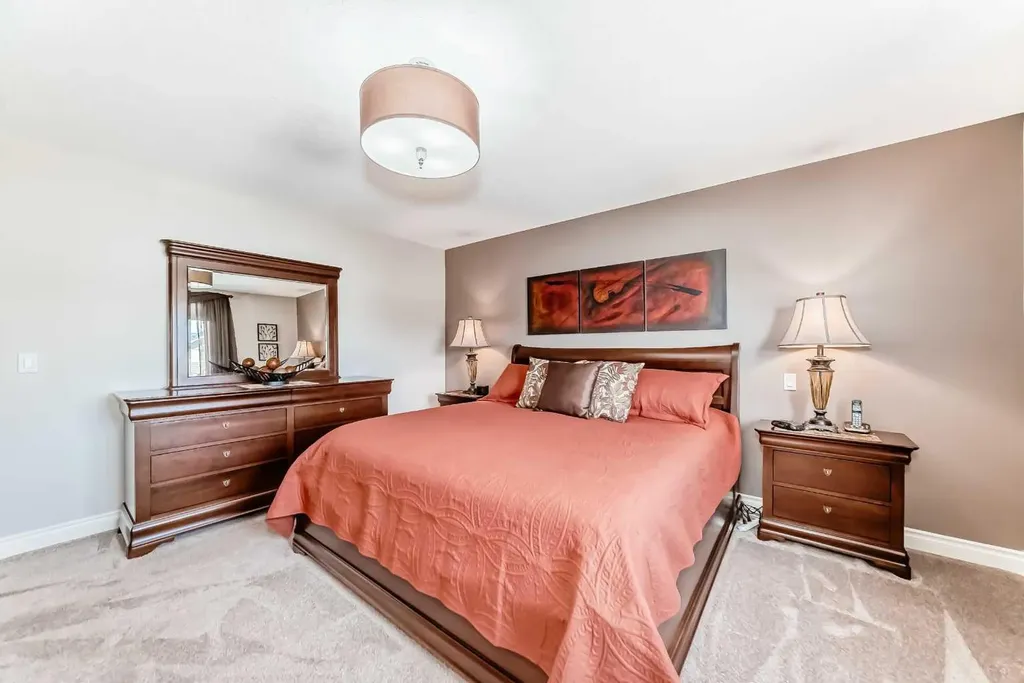 1449 Ravenscroft Avenue SE Airdrie AB T4A 0L7
