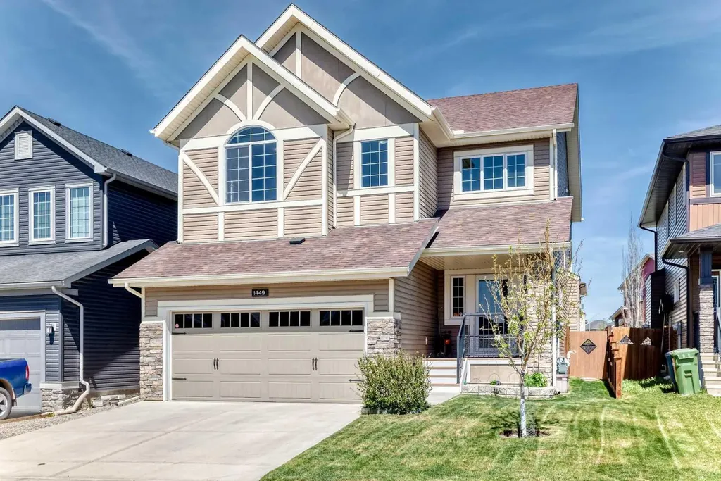 1449 Ravenscroft Avenue SE Airdrie AB T4A 0L7