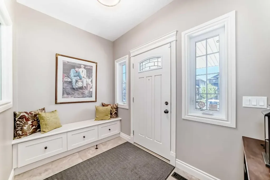 1449 Ravenscroft Avenue SE Airdrie AB T4A 0L7