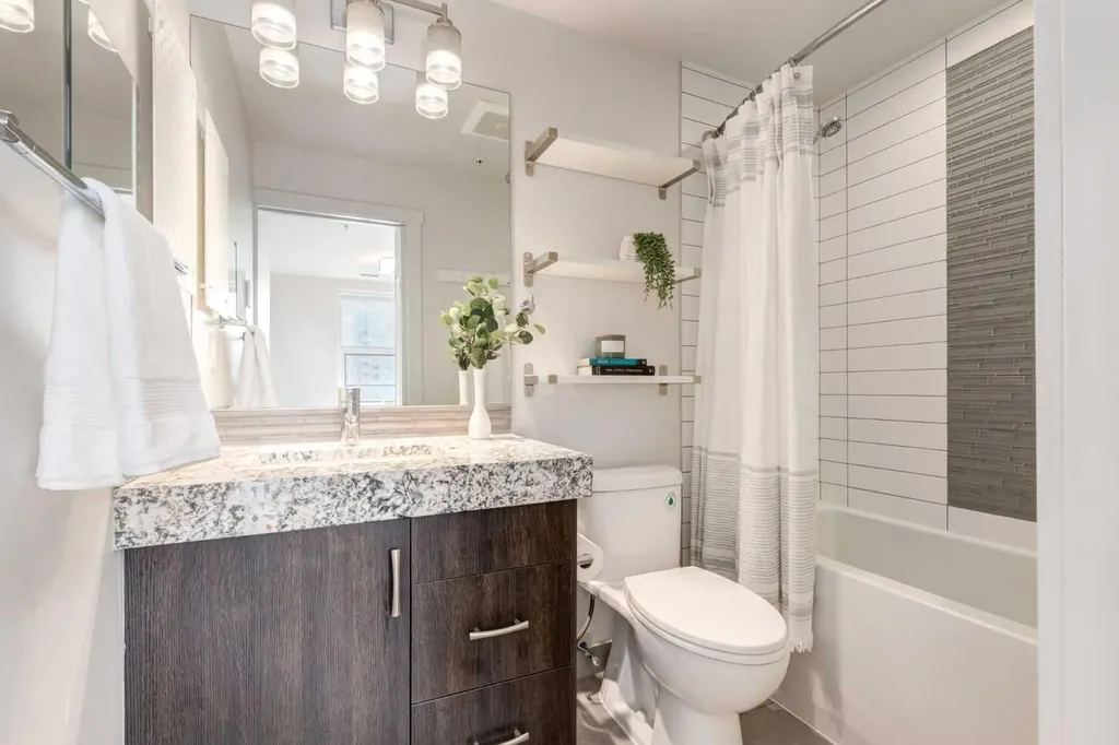 303 13 Avenue SW Calgary AB T2R 0K3