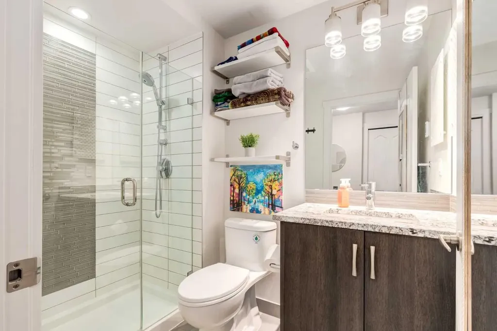 303 13 Avenue SW Calgary AB T2R 0K3