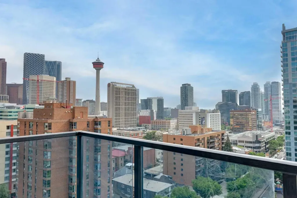 303 13 Avenue SW Calgary AB T2R 0K3