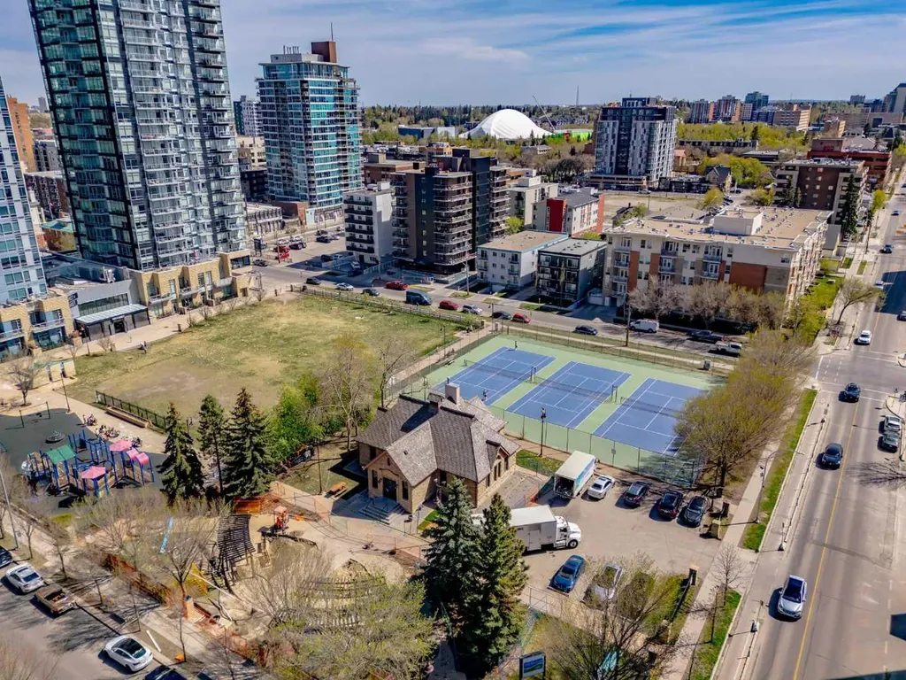 303 13 Avenue SW Calgary AB T2R 0K3