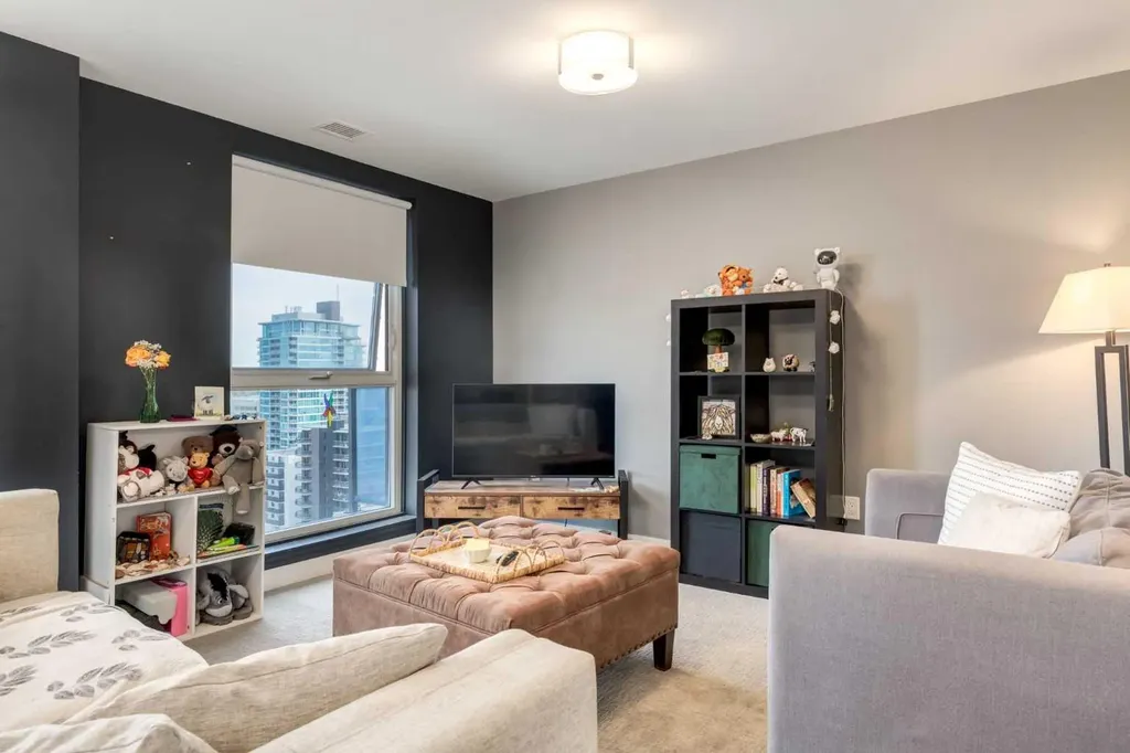 303 13 Avenue SW Calgary AB T2R 0K3