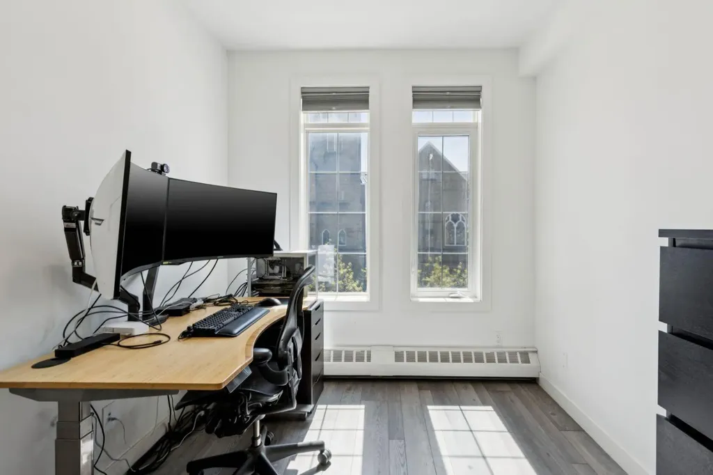 1000 15 Avenue SW Calgary AB T2R 0S6