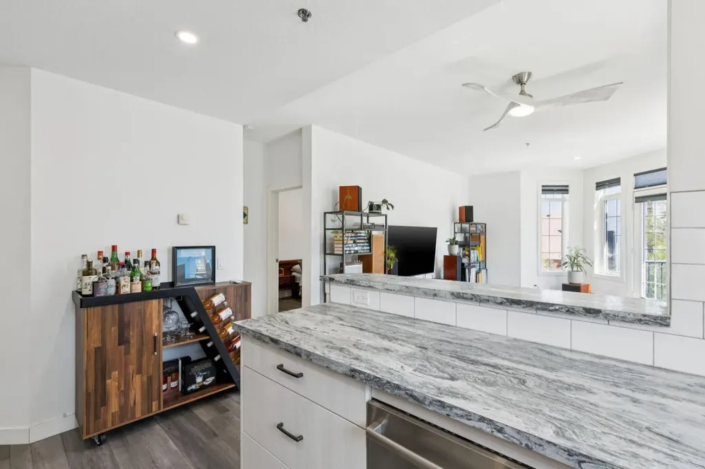 1000 15 Avenue SW Calgary AB T2R 0S6