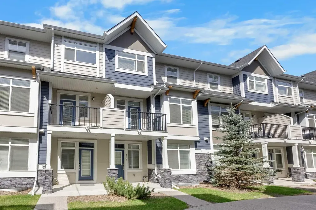 309 Wentworth Row SW Calgary AB T3H 1W7