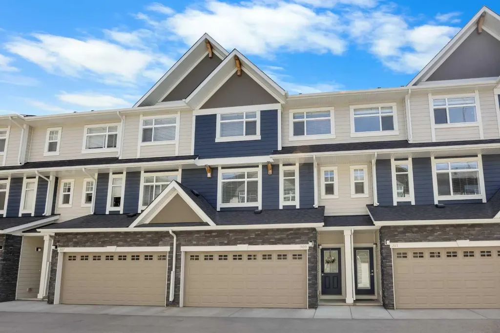 309 Wentworth Row SW Calgary AB T3H 1W7
