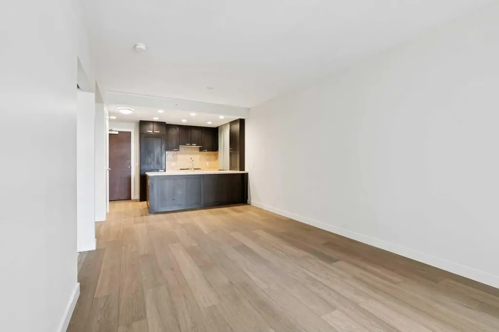 222 Riverfront Avenue SW Calgary AB T2P 0W3
