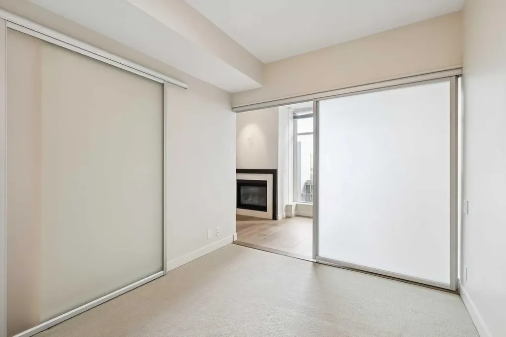 222 Riverfront Avenue SW Calgary AB T2P 0W3