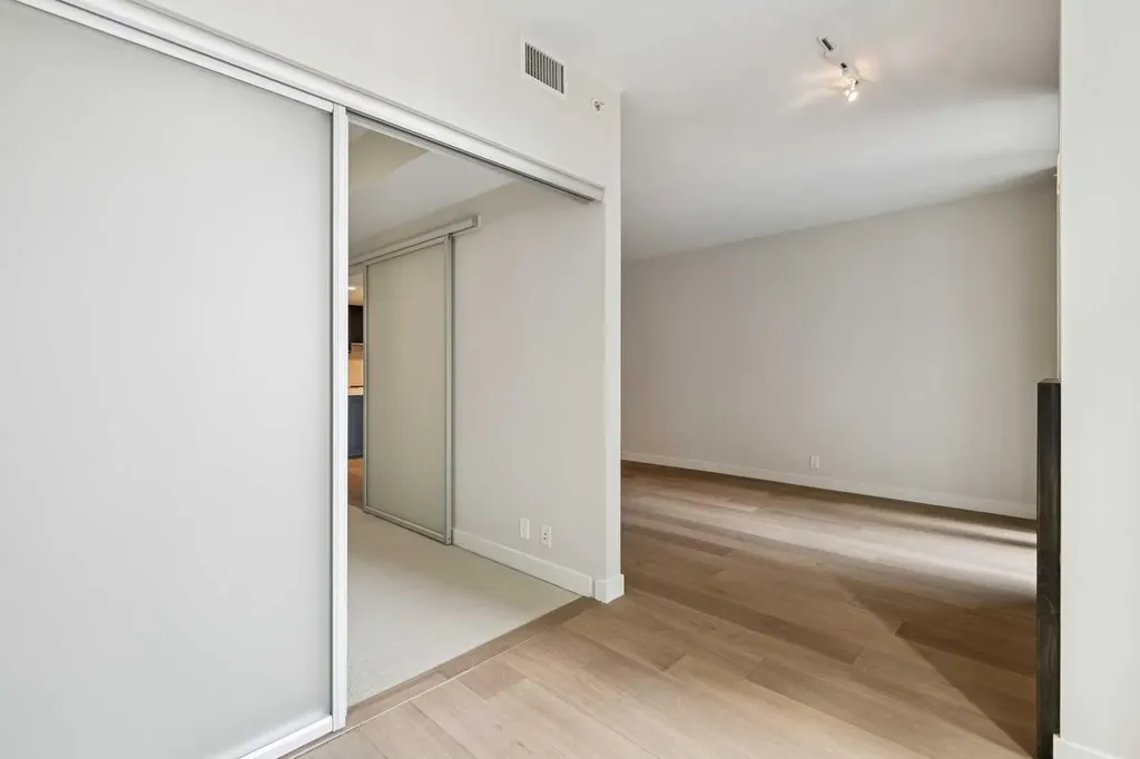 222 Riverfront Avenue SW Calgary AB T2P 0W3