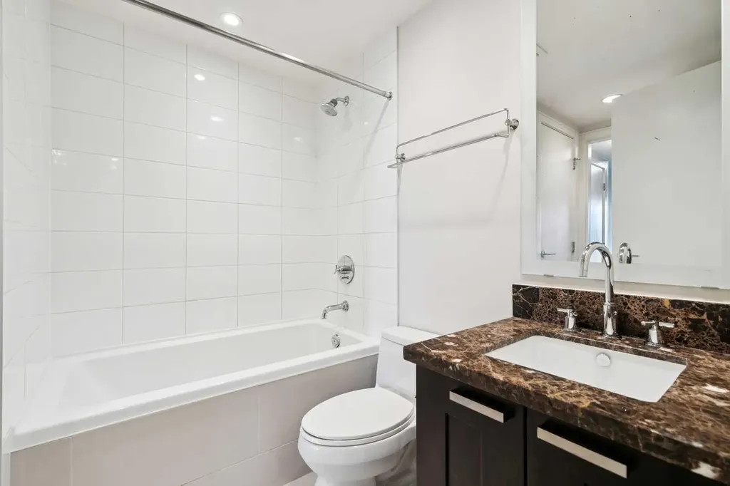 222 Riverfront Avenue SW Calgary AB T2P 0W3