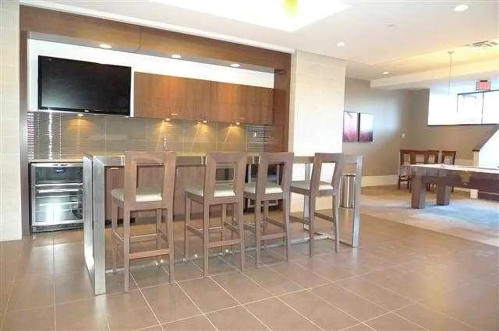 222 Riverfront Avenue SW Calgary AB T2P 0W3