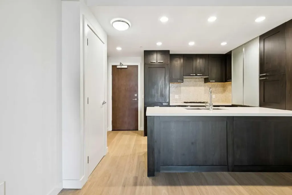 222 Riverfront Avenue SW Calgary AB T2P 0W3