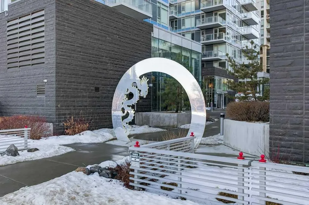 108 Waterfront Court SW Calgary AB T2P 1K7