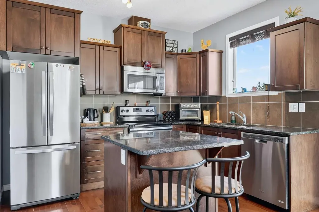 209 Sandford Place NW Langdon AB T0J 1X2