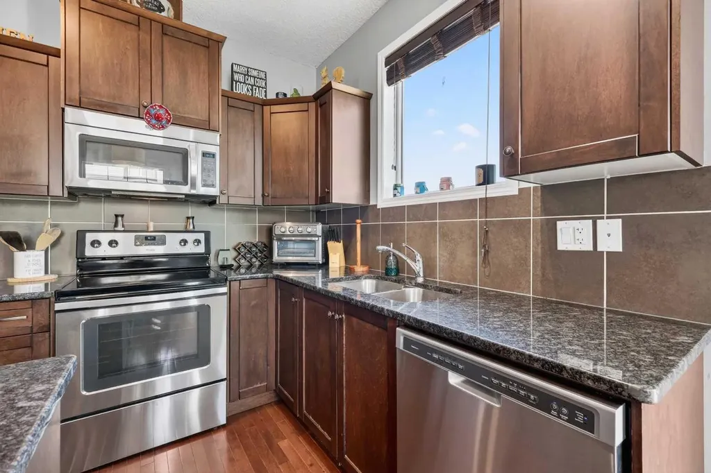 209 Sandford Place NW Langdon AB T0J 1X2