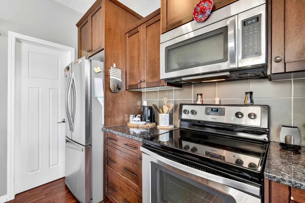 209 Sandford Place NW Langdon AB T0J 1X2