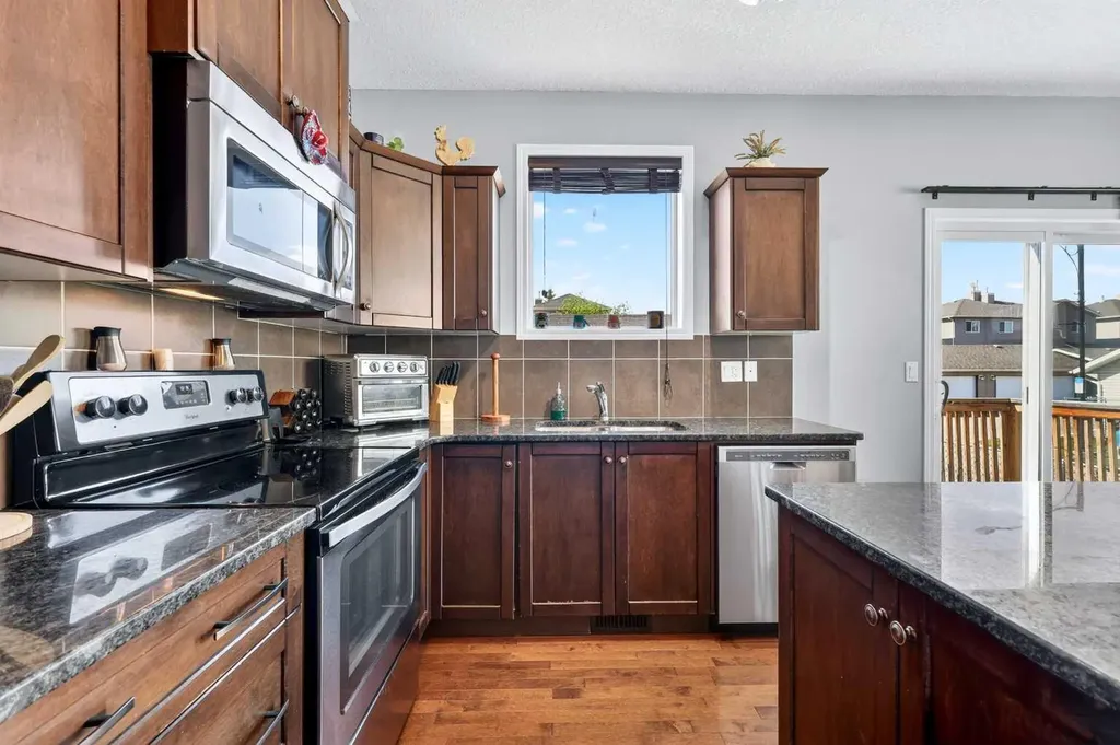 209 Sandford Place NW Langdon AB T0J 1X2