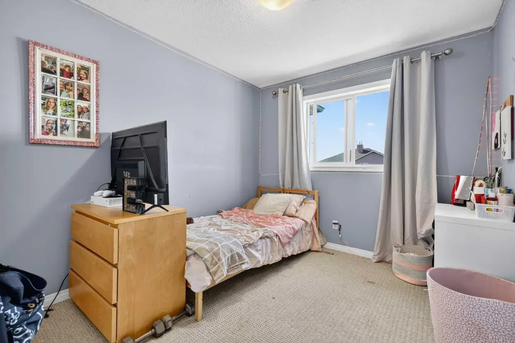 209 Sandford Place NW Langdon AB T0J 1X2