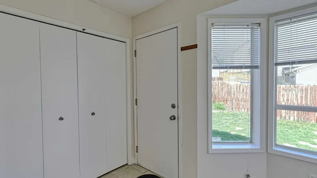 157 Harvest Gold Heights NE Calgary AB T3K 4H2