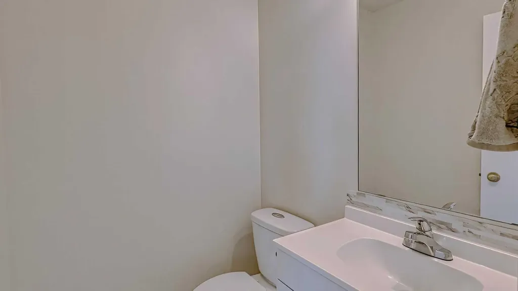157 Harvest Gold Heights NE Calgary AB T3K 4H2