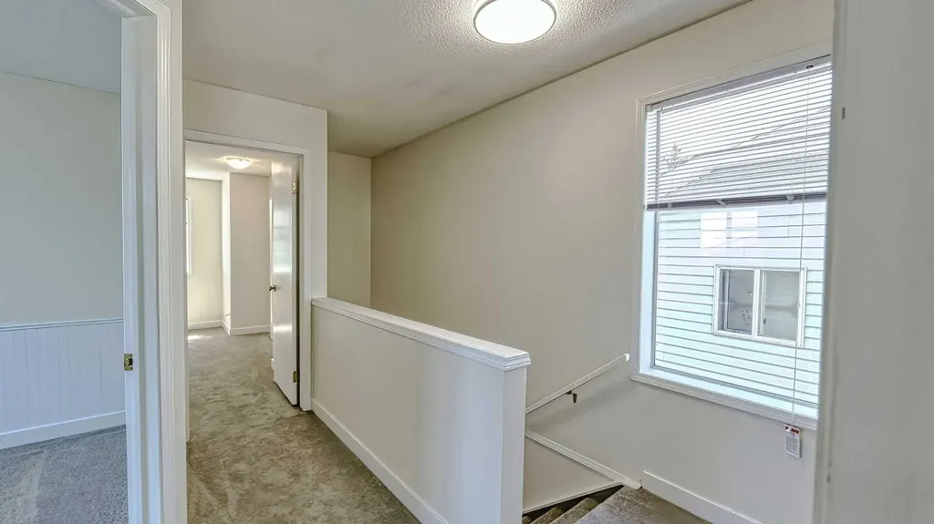 157 Harvest Gold Heights NE Calgary AB T3K 4H2
