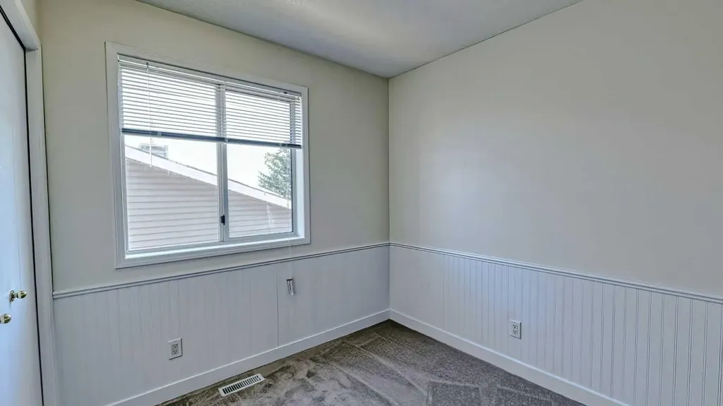 157 Harvest Gold Heights NE Calgary AB T3K 4H2