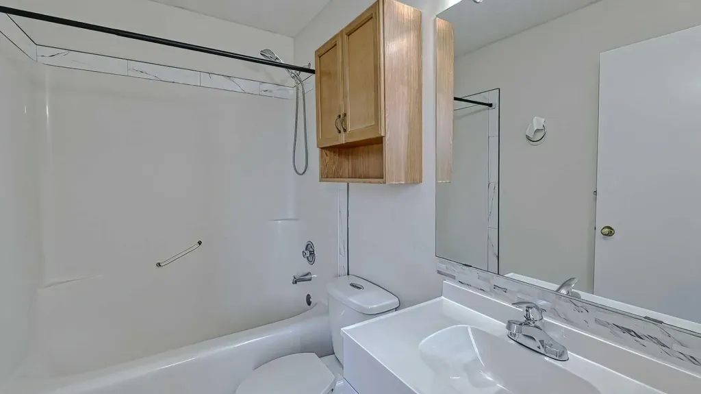 157 Harvest Gold Heights NE Calgary AB T3K 4H2