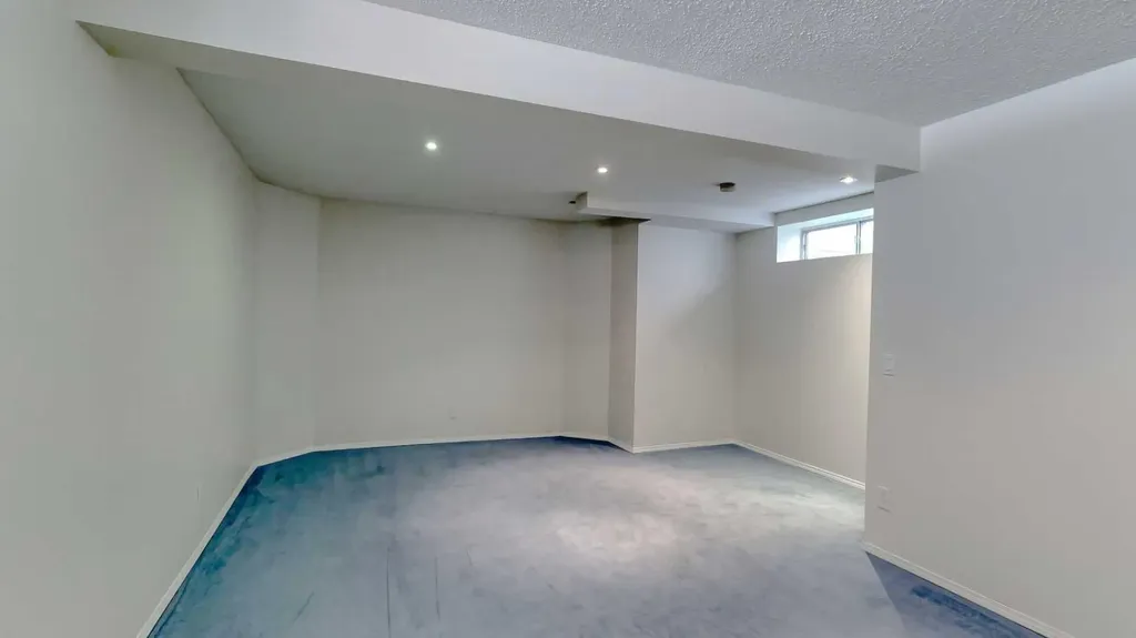 157 Harvest Gold Heights NE Calgary AB T3K 4H2