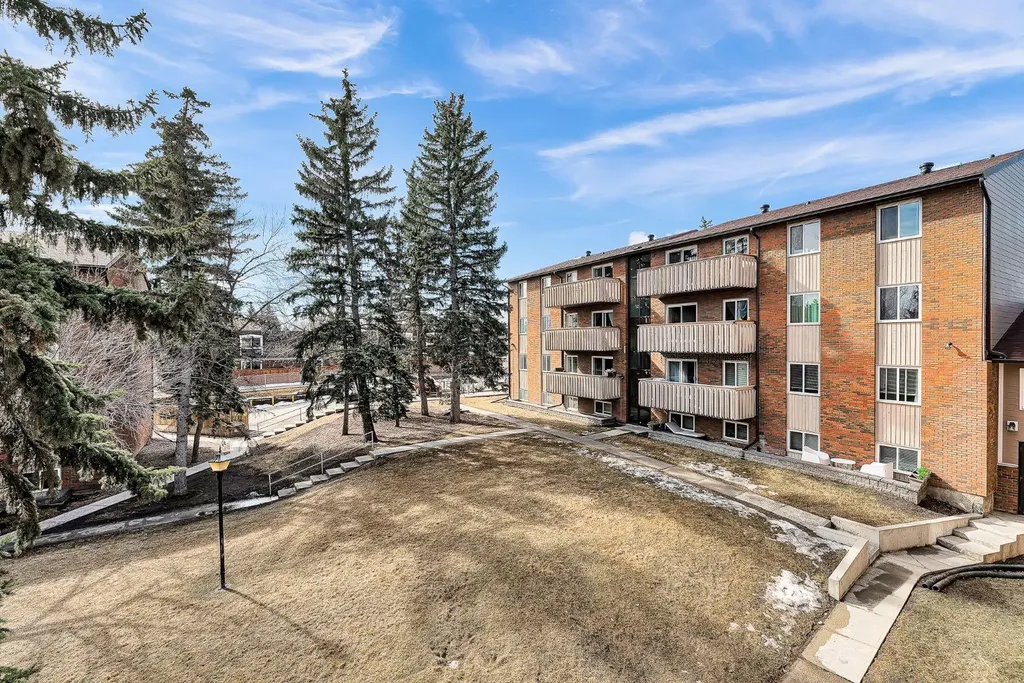 11620 Elbow Drive SW Calgary AB T2W 3L6