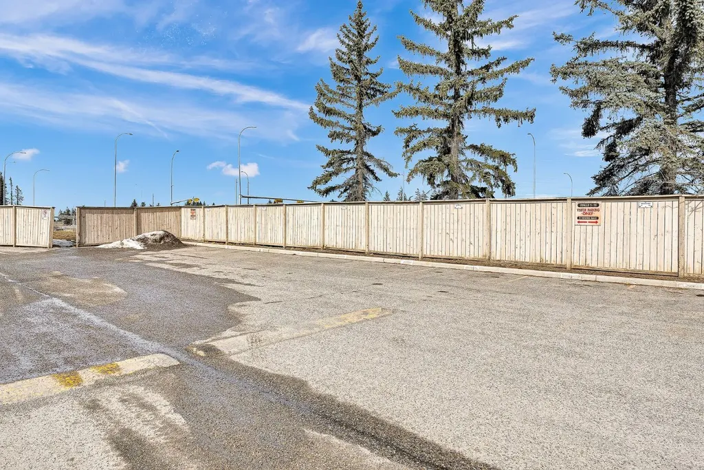 11620 Elbow Drive SW Calgary AB T2W 3L6