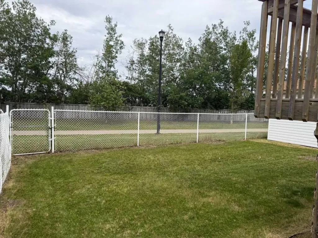 171 Pinnacle Way Grande Prairie AB T8W 2S9