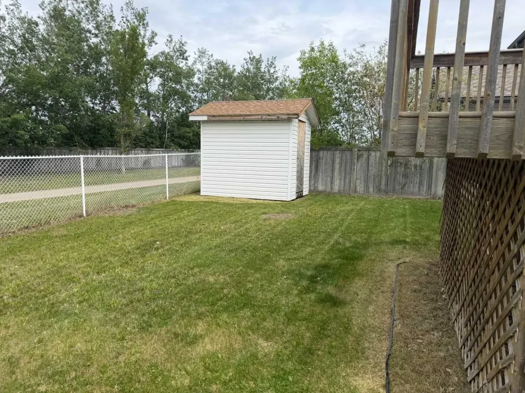171 Pinnacle Way Grande Prairie AB T8W 2S9