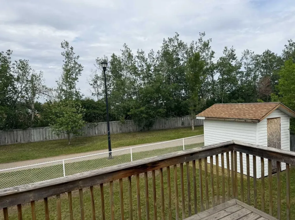171 Pinnacle Way Grande Prairie AB T8W 2S9
