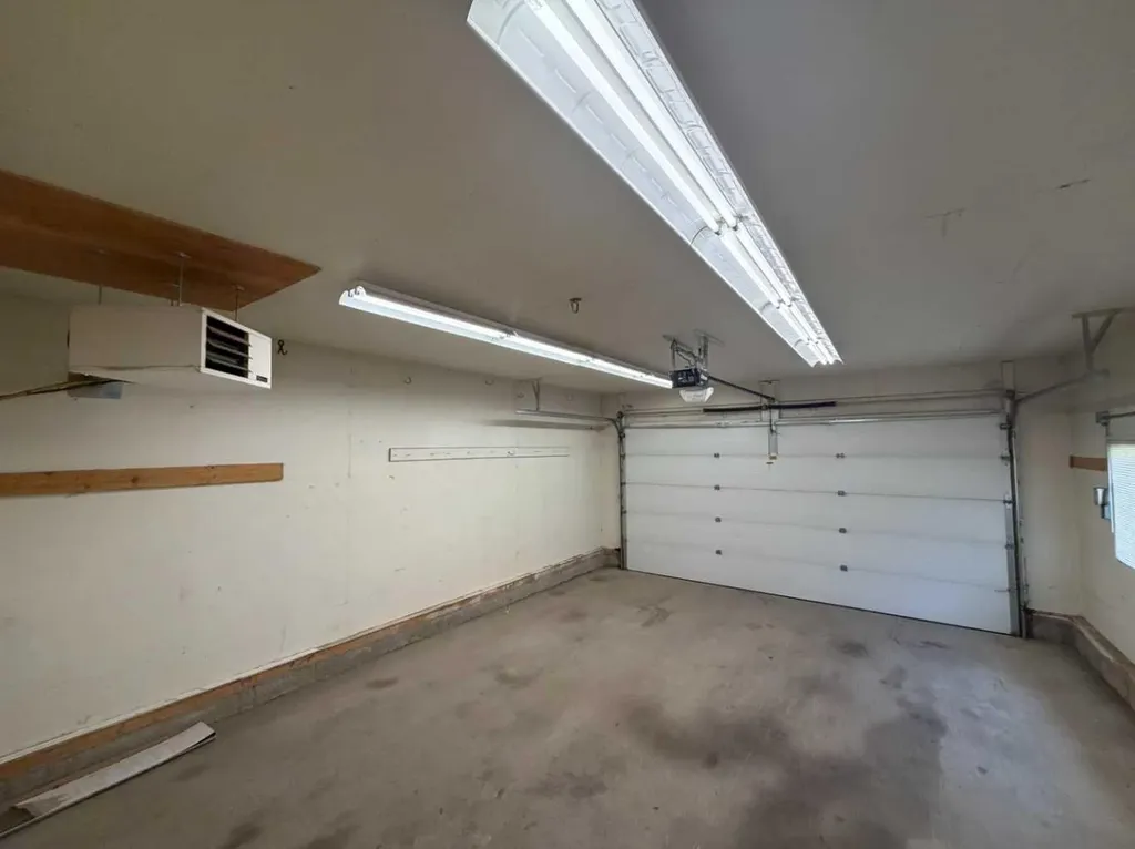 171 Pinnacle Way Grande Prairie AB T8W 2S9