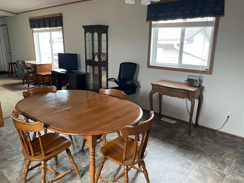 10305 101 Street Fairview AB T0H 1L0
