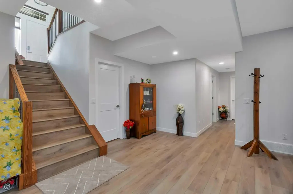 11 Vireo Avenue Olds AB T4H 0G2