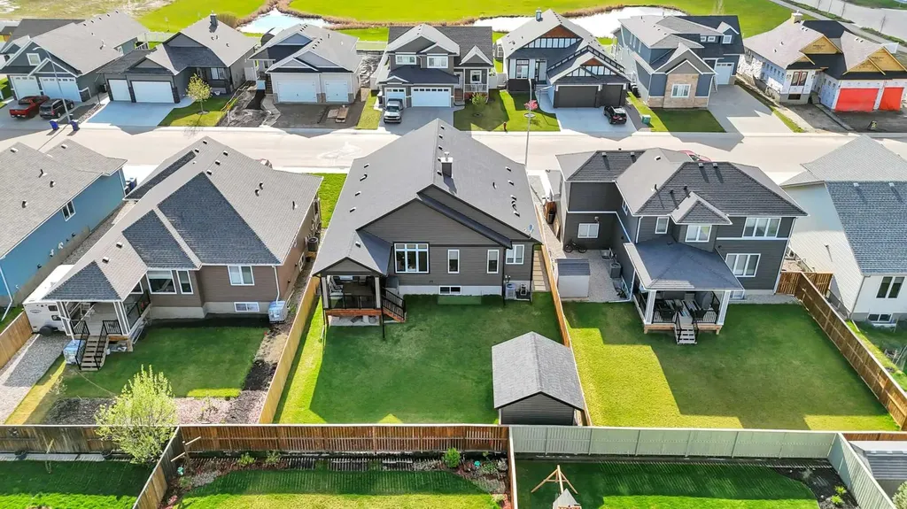11 Vireo Avenue Olds AB T4H 0G2
