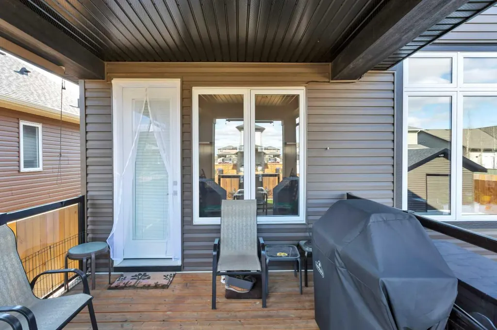 11 Vireo Avenue Olds AB T4H 0G2