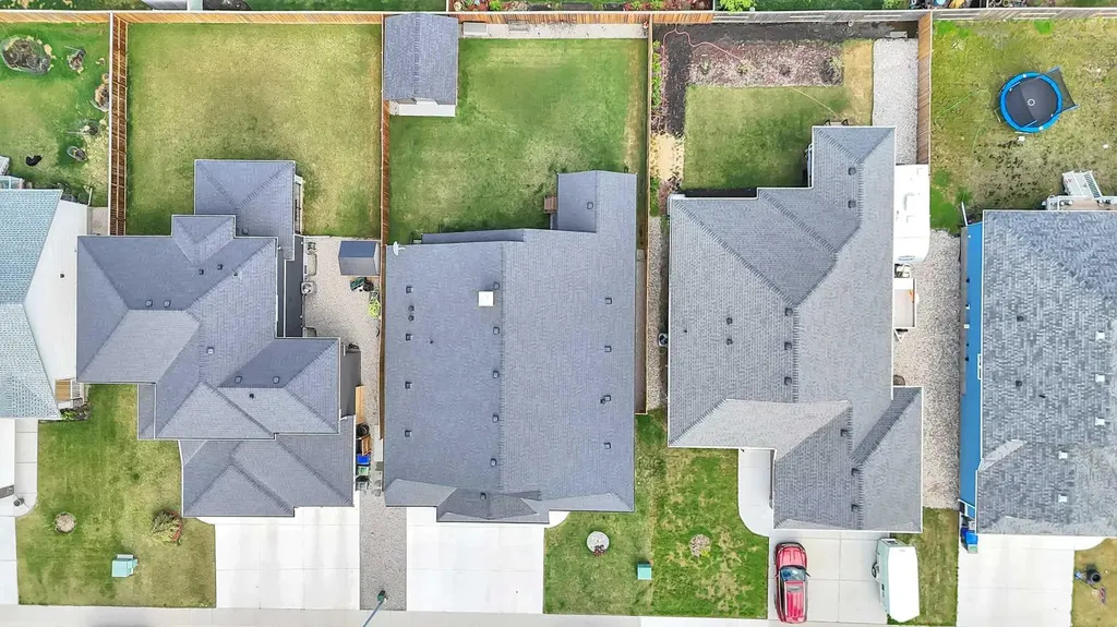 11 Vireo Avenue Olds AB T4H 0G2