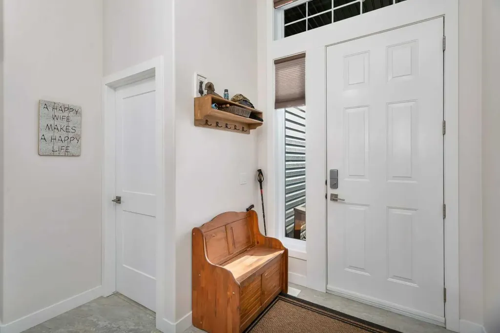 11 Vireo Avenue Olds AB T4H 0G2