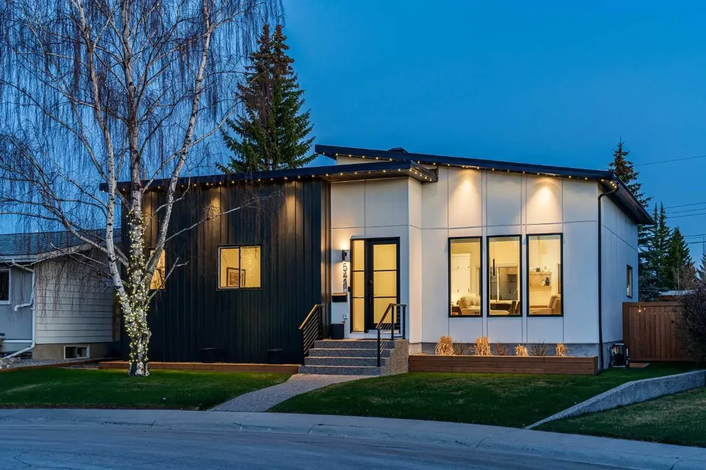 5420 La Salle Crescent SW Calgary AB T3E 5Y5