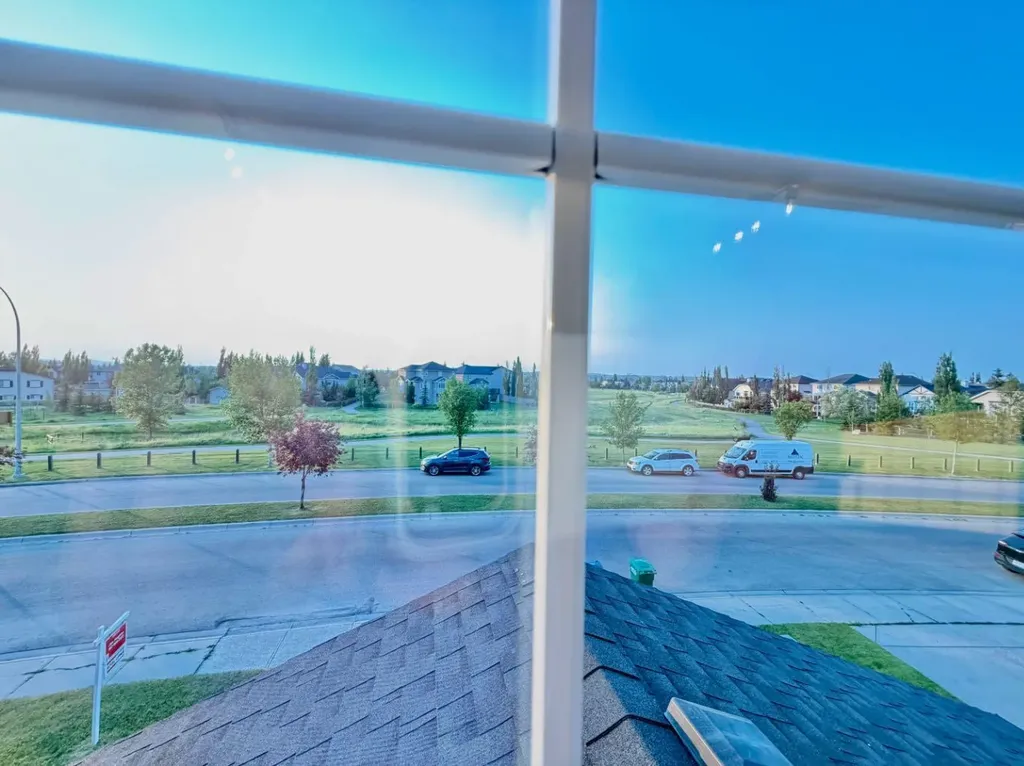 105 Cimarron Park Circle Okotoks AB T1S 2H5