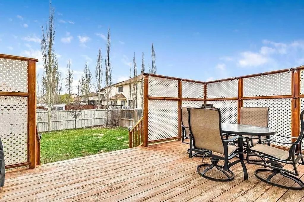 105 Cimarron Park Circle Okotoks AB T1S 2H5