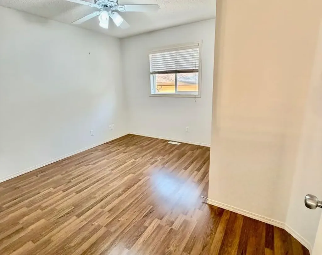 105 Cimarron Park Circle Okotoks AB T1S 2H5