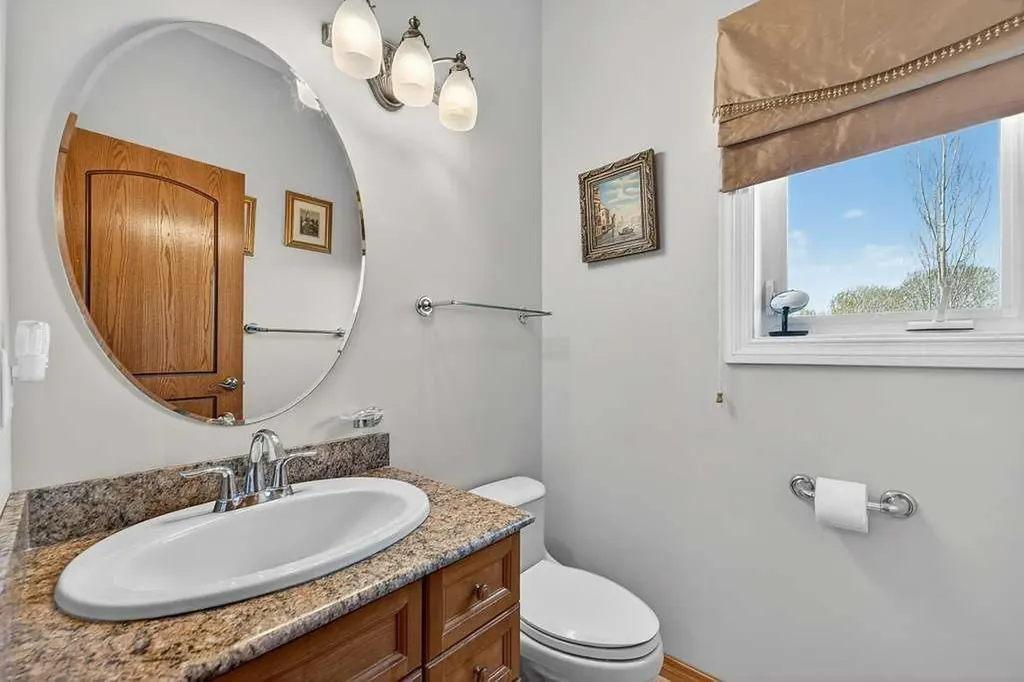 64240 266 Avenue E Rural Foothills County AB T1S 4L9
