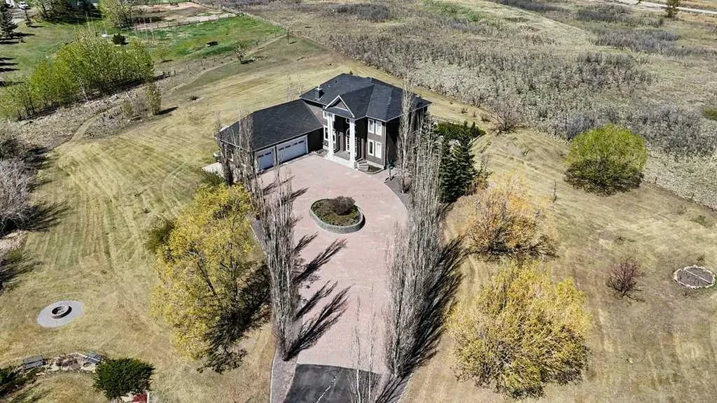 64240 266 Avenue E Rural Foothills County AB T1S 4L9
